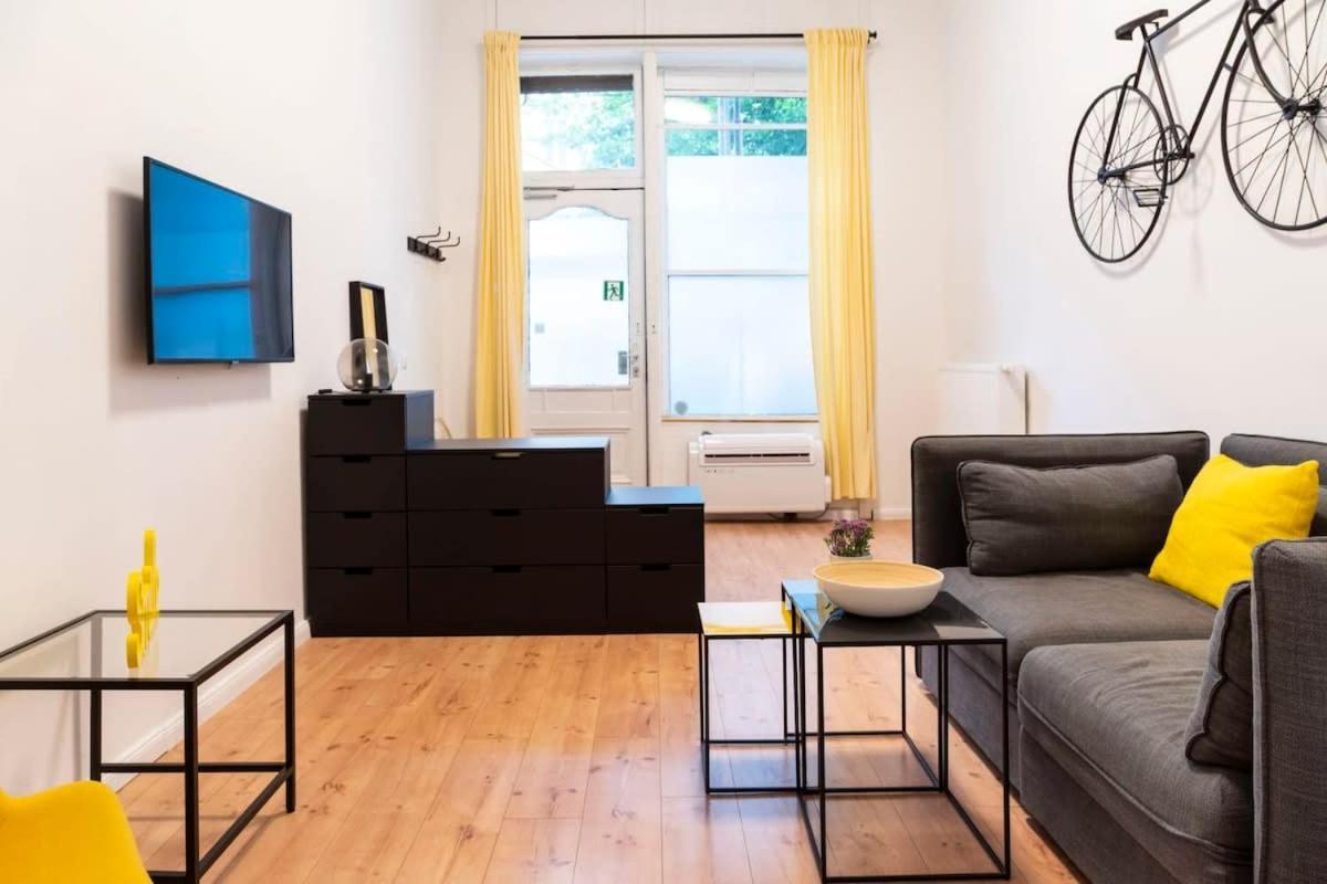 Spacious Two Br Plus Ac Plus Selfcheckin Berlin Zewnętrze zdjęcie