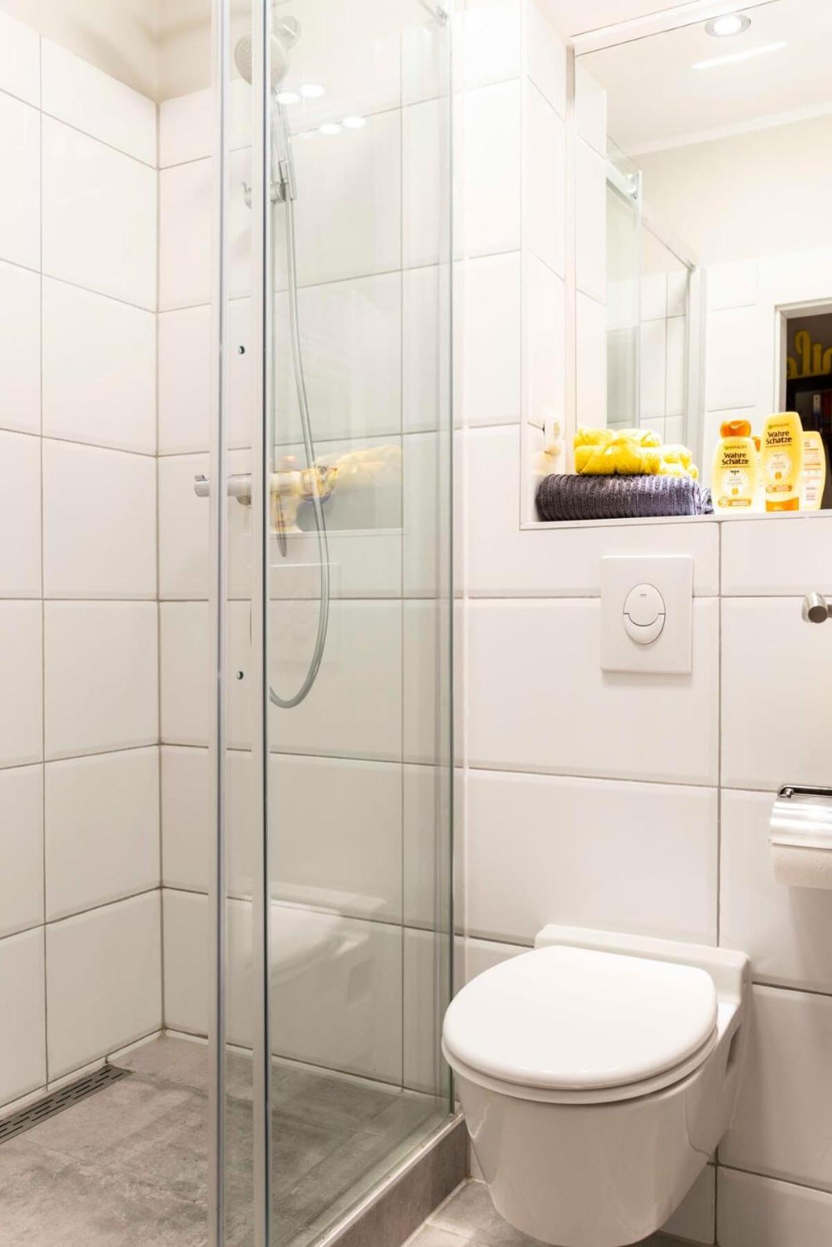 Spacious Two Br Plus Ac Plus Selfcheckin Berlin Zewnętrze zdjęcie